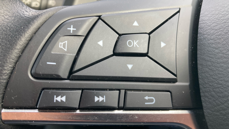 Nissan Juke 1.0 DiG-T 114 Tekna 5dr DCT Petrol Hatchback